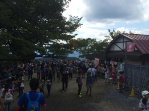 関東で有名なパワースポットでもある高尾山で癒されたい。